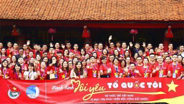 Các đại biểu tham gia Diễn đàn Trí thức trẻ Việt Nam toàn cầu lần thứ I.