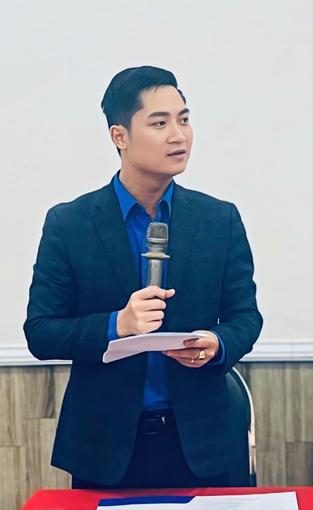 PGS.TS Đoàn Văn Trường, Bí thư Đảng ủy xã Pù Nhi (Ảnh: NVCC)