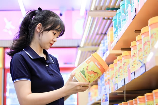 Vinamilk Optimum với 6 HMO được nhiều mẹ Việt tin dùng ngay khi vừa ra mắt (Ảnh: Nguyễn Hoàng).