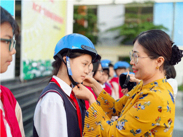Hướng tới văn hóa giao thông bền vững từ mái trường.