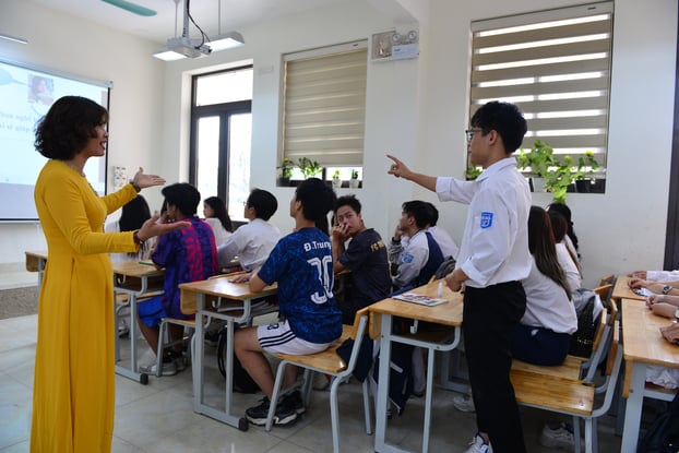 Tổ chức dạy thêm nhằm trục lợi, ép hoặc lôi kéo học thêm có thể bị phạt 50 triệu. Ảnh: Minh họa