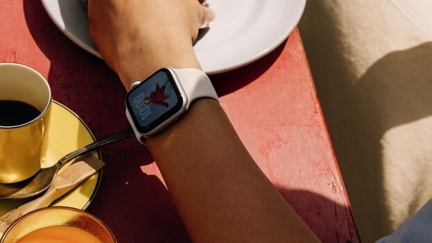 Thiết bị đeo của Apple ngày càng đóng vai trò như trợ lý nhỏ cho sức khỏe, thông báo và luyện tập.