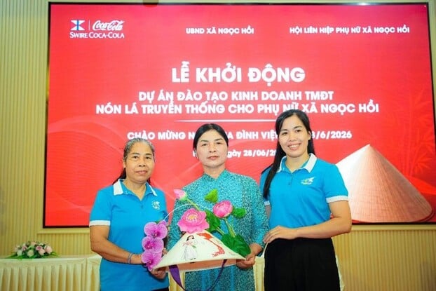 Chương trình kết hợp giữa bảo tồn giá trị văn hóa truyền thống với ứng dụng thương mại điện tử.