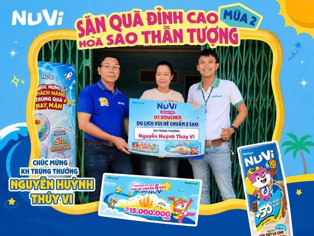 Chị Nguyễn Huỳnh Thúy Vy là khách hàng may mắn nhận Voucher du lịch 5 sao từ NuVi