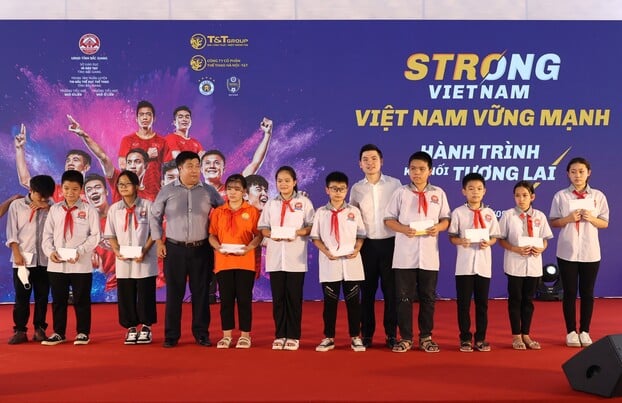 Ông Đỗ Vinh Quang khởi xướng chương trình Strong Vietnam năm 2019
