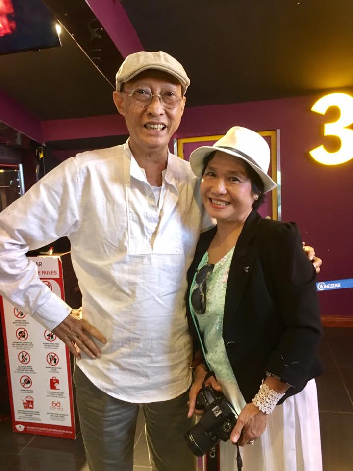 Nghệ sĩ Lê Bình tươi tắn cùng đồng nghiệp ủng hộ Song Lang sau khi ra ra viện 3