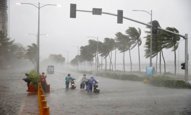 Hình ảnh tan hoang tại Philippines, Hong Kong sau khi siêu bão Mangkhut càn quét 0