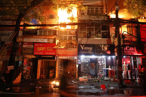 Khởi tố vụ cháy ở Đê La Thành: Đám cháy xuất phát từ nhà ông ‘Hiệp khùng’ 0