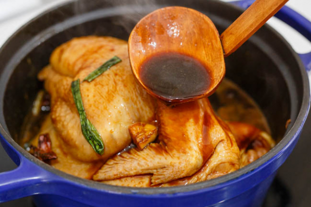 Cứ nấu thịt gà theo kiểu này bữa cơm tối của cả nhà sẽ thơm ngon và hấp dẫn hơn nhiều 4