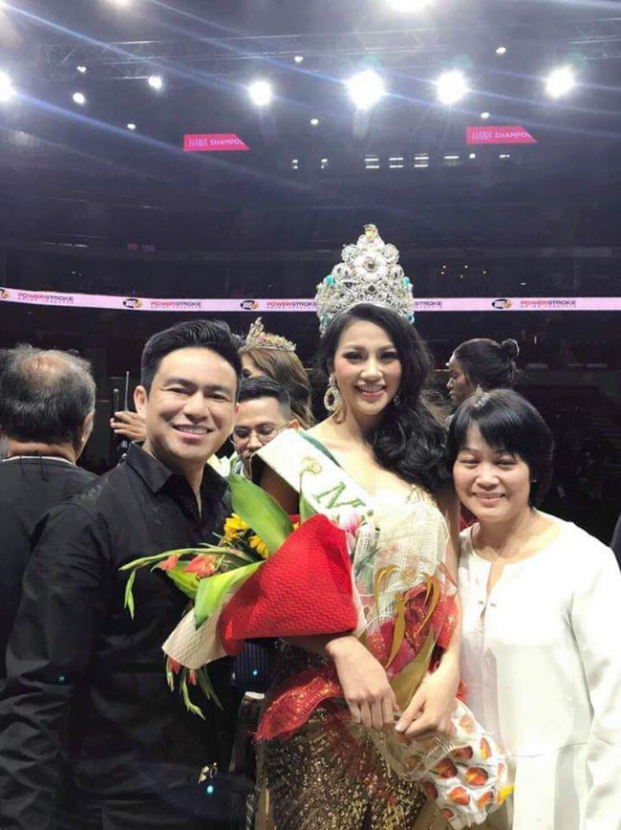   Tân Hoa hậu Trái đất Nguyễn Phương Khánh trong đêm chung kết diễn ra ngày 3/11 vừa qua  