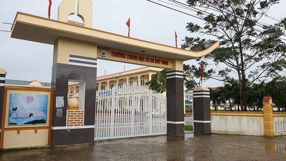   Trường THCS Duy Ninh, nơi xảy ra vụ việc cô giáo bắt cả lớp tát 231 cái vào mặt học sinh nói tục  