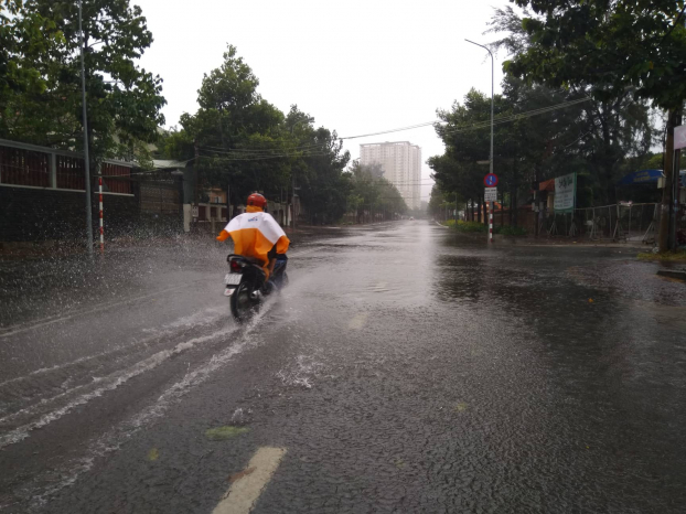 Cập nhật tin bão số 9: Bà Rịa- Vũng Tàu mưa lớn, nhiều tuyến đường bị ngập 7