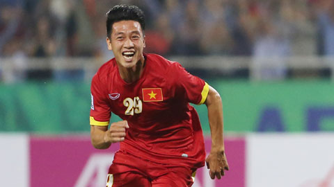Tất tần tật về Nguyễn Huy Hùng, cầu thủ ghi bàn mở tỉ số cho tuyển Việt Nam tại AFF Cup 2