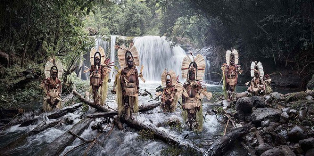   Người bản địa ở núi Bosavi, Papua New Guinea  