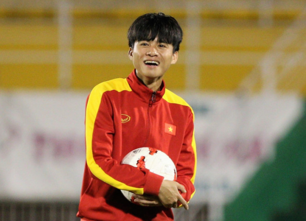 Info và link Facebook của 6 cầu thủ được gọi lên tuyển Việt Nam cho Asian Cup 2019 4