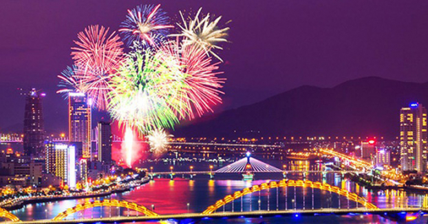   Tết Nguyên đán Kỷ Hợi 2019, Đà Nẵng sẽ tổ chức bắn pháo hoa tại 3 điểm để chào mừng năm mới.  