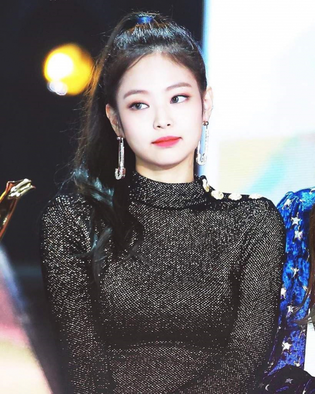 BXH thương hiệu nữ Idol Kpop tháng 2: Jennie top 1, tân binh ITZY thứ hạng cao bất ngờ 0