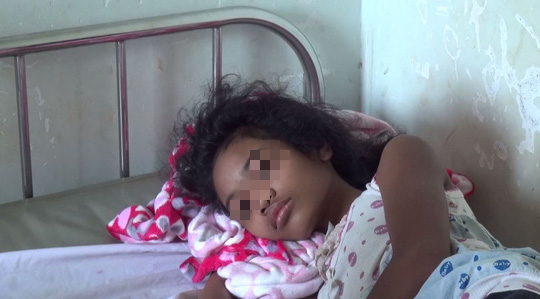 Bình Phước: Bé gái 4 tuổi tử vong bất thường sau khi ăn bưởi nhà hàng xóm 0