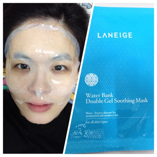   Mặt nạ dưỡng ẩm Laneige Water Bank Double Gel Soothing Mask được nhiều chị em phụ nữ yêu thích.  