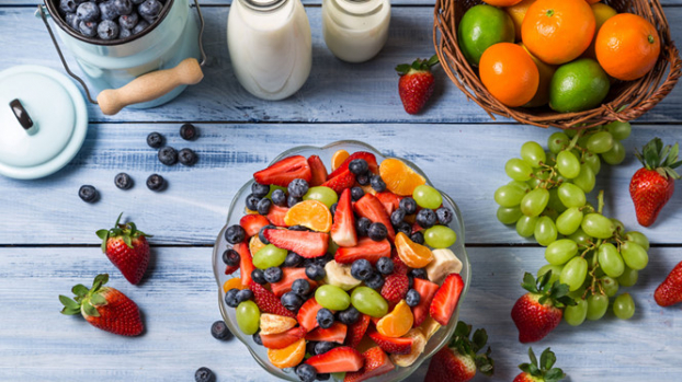   Ăn nhiều trái cây giúp tăng cường vitamin và giảm béo.  