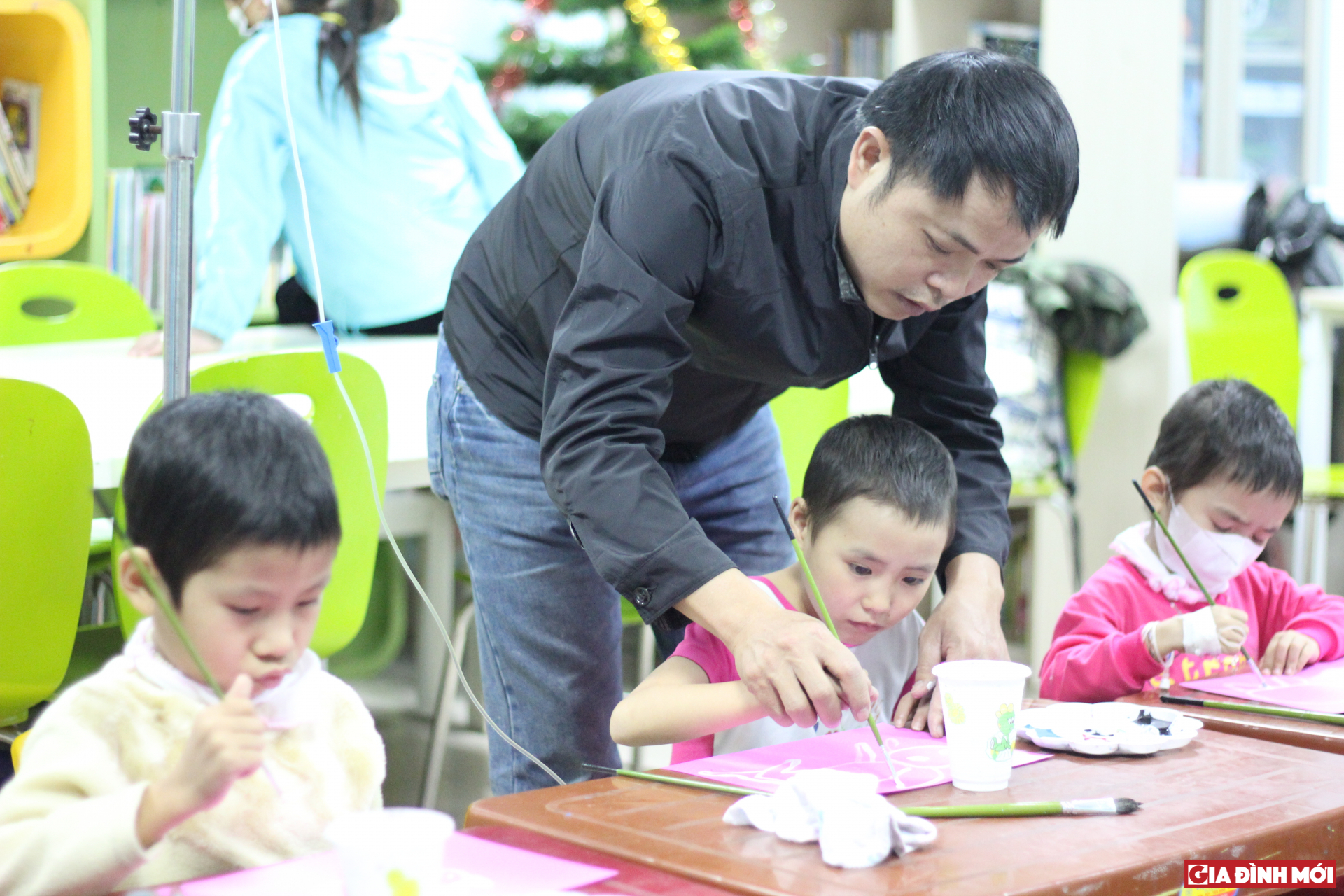 Thầy Nguyễn Tuấn Sơn muốn dành món quà đặc biệt cho học trò khi dịp Giáng Sinh đang đến gần