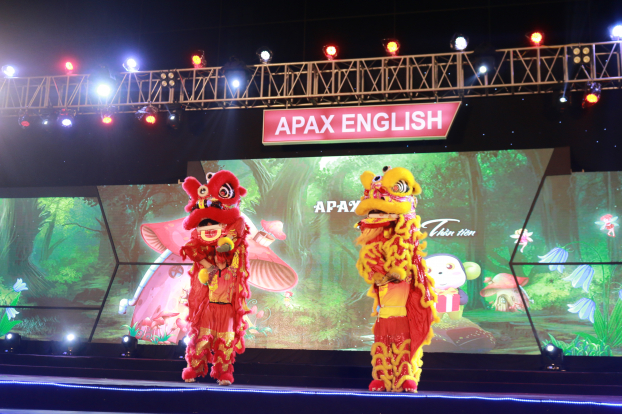 Soobin Hoàng Sơn bùng nổ ở Apax Land với 5.000 khán giả 4