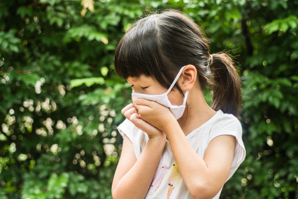 Thời điểm chuyển mùa, trẻ em có sức đề kháng yếu nên dễ mắc bệnh, nhất là bệnh về đường hô hấp.