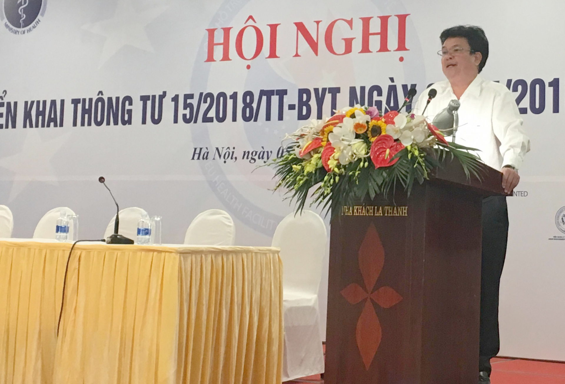 Thứ trưởng Bộ Y tế Phạm Minh Tuấn cho rằng, hiện nay nhiều nơi ra chỉ dịch xét nghiệm không cần thiết