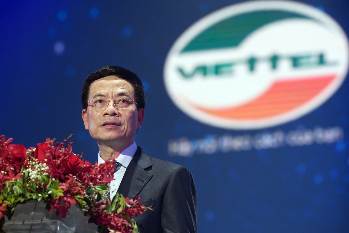 Thiếu tướng Nguyễn Mạnh Hùng - Chủ tịch Tập đoàn Viettel phát biểu tại lễ vinh danh “The Best of Viettel
