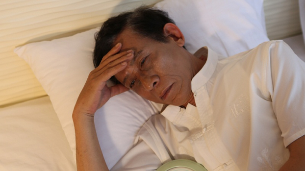   Giai đoạn ngủ sâu rất quan trọng và càng già khoảng thời gian này càng ngắn đi, vì vậy ảnh hưởng đến sức khỏe và sự lão hóa.  