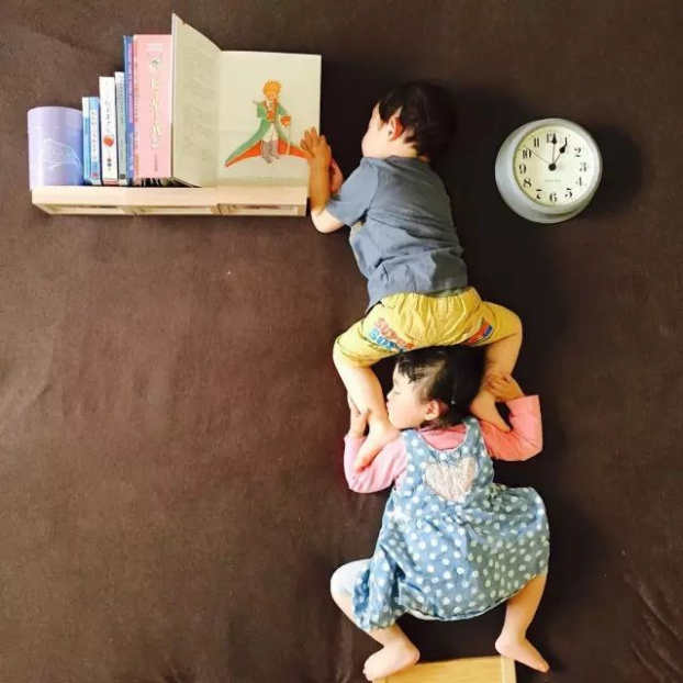 Học mẹ Nhật cách chụp cả 'kho' ảnh sáng tạo cho con từ đồ vật trong nhà 2