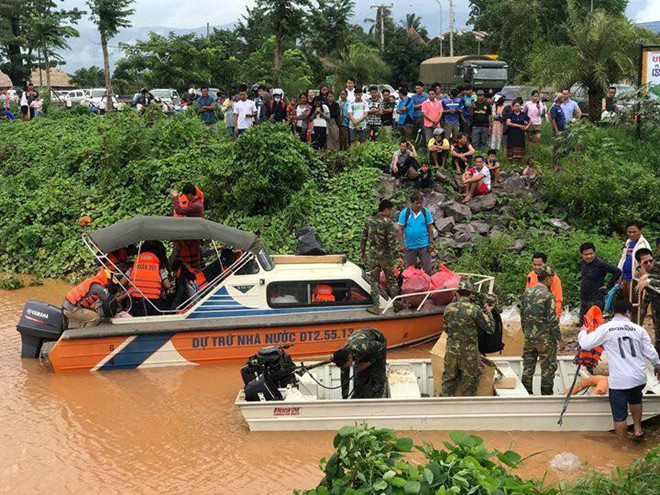 Chính phủ nhanh huy động lực lượng cứu hộ cứu nạn đi đến tỉnh Attapeu.