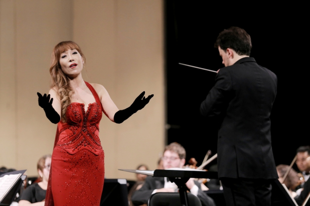 Phá bỏ giới hạn của opera cổ điển, danh ca Sumi Jo đã có đêm diễn thăng hoa tại Hà Nội 2