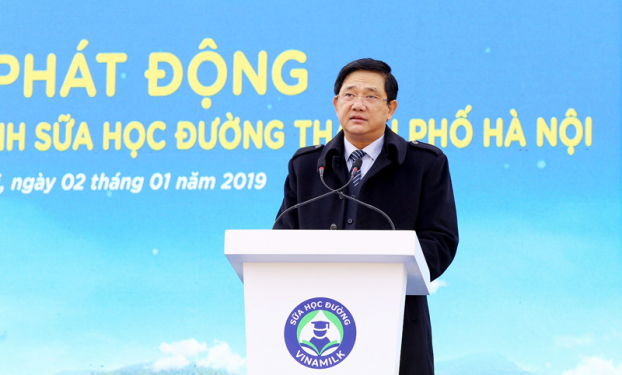   Phó giám đốc Sở GD&ĐT Hà Nội Phạm Xuân Tiến phát biểu tại lễ phát động  
