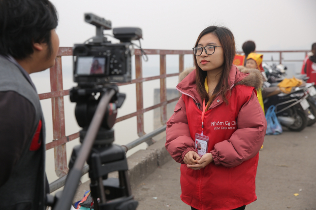   Vũ Thị Ngọc Lan, sinh viên ĐH Sư phạm Hà Nội trả lời phỏng vấn chương trình Vì Tầm Vóc Việt  