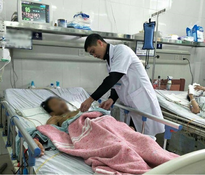 Bệnh nhân T. đã được ê kip bác sỹ của Bệnh viện Đa khoa Xanh Pôn và Bệnh viện Đa khoa Sóc Sơn cứu sống
