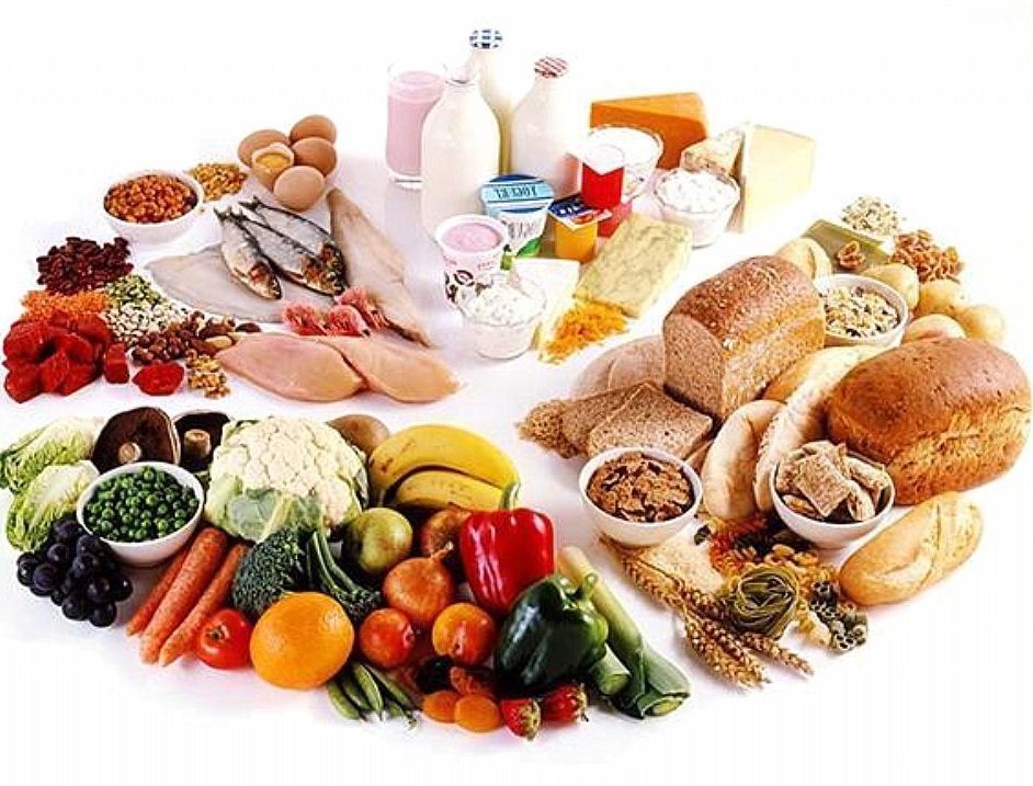 Bổ sung vitamin và khoáng chất thông qua chế độ dinh dưỡng hàng ngày giúp cơ thể khỏe mạnh, tăng cường độ dẻo dai