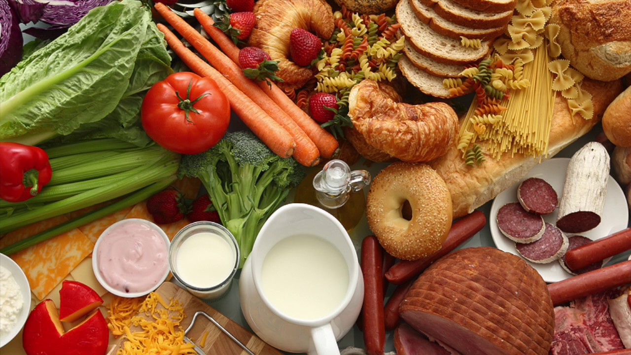 Chế độ ăn cần đủ chất, cân đối giữa các nhóm thức ăn và cần chú trọng việc sử dụng đồ ăn sạch