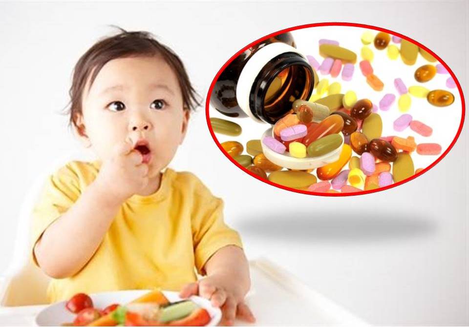 Vitamin bổ sung không thể thay thế rau xanh và hoa quả trong chế độ ăn hàng ngày của trẻ