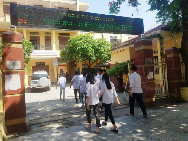   7 học sinh trường THPT Nguyễn Trãi - Thanh Hóa bị đuổi học do phạm lỗi nói xấu, xúc phạm thầy cô và nhà trường trong nhóm kín trên mạng xã hội facebook. Ảnh minh họa  