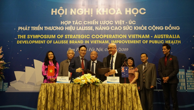   Đại diện của tập đoàn Lalisse Australia và ALC Group của Việt Nam ký kết hợp tác phát triển thương hiệu Lalisse, nâng cao sức khỏe cộng đồng  