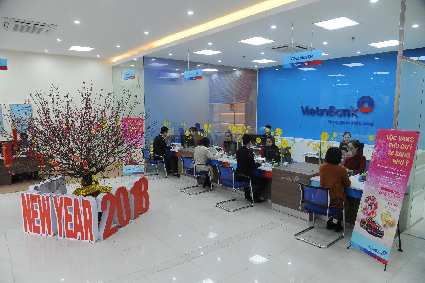 Nhiều cơ hội trúng thưởng lớn cho khách hàng VietinBank 