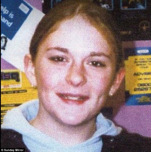 Becky Watson đã qua đời trong một vụ tai nạn bí ẩn sau khi bị lạm dụng trong suốt 2 năm