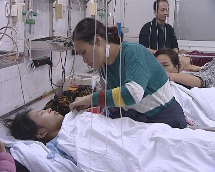 Bệnh nhân nặng nhất được chuyển lên Bệnh viện Việt Đức trong tình trạng rất nặng.