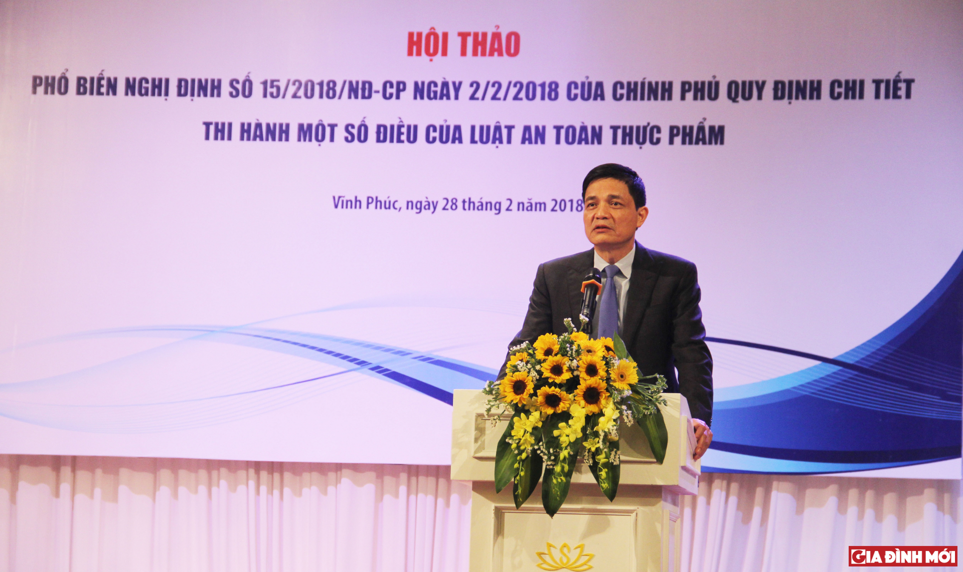 Theo ông Nguyễn Thanh Phong, Cục trưởng Cục An toàn thực phẩm cho hay, Nghị định 15 có thay đổi 11 nội dung chính, trong đó quy định về thủ tục tự công bố sản phẩm là có sự thay đổi lớn nhất số với trước đó.