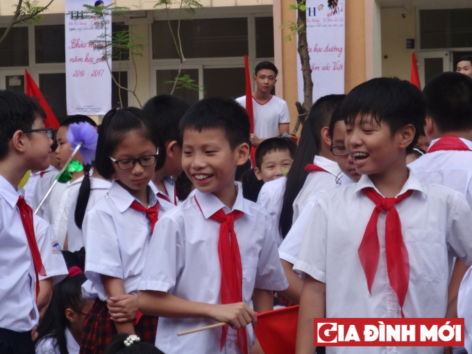 Ở độ tuổi lên 10, một học sinh Việt Nam trung bình có thành tích học tập tốt hơn hầu hết các học sinh tốp đầu của Ấn Độ, Peru và Ethiopia.