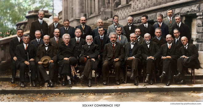    Ảnh chụp các nhà khoa học tham gia Hội nghị Solvay năm 1927.  