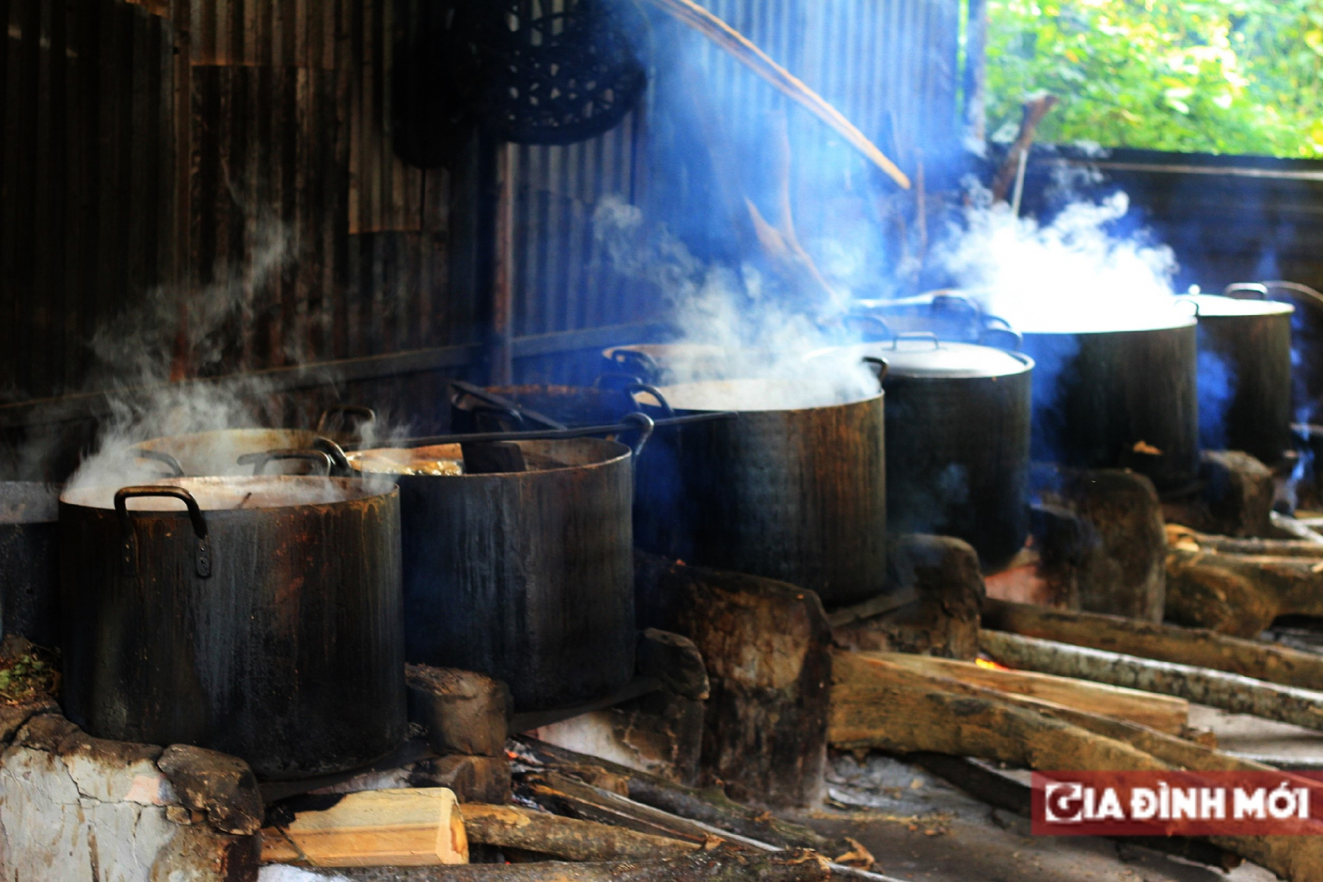 Nghề làm thuốc nam tại Yên Sơn đang ngày càng phát triển, đem lại nhiều thay đổi cho cuộc sống đồng bào dân tộc Dao