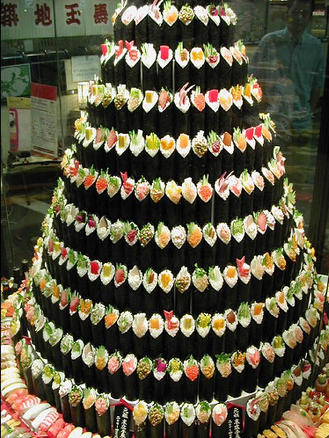 Cây Giáng sinh sushi ở Nhật Bản