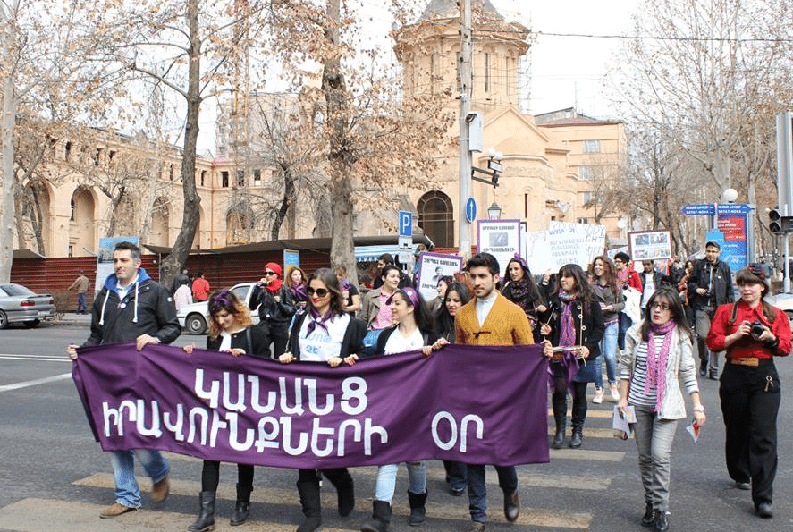   Cuộc diễu hành tại Armenia ngày 8/3 - Ảnh: Armenian Weekly  